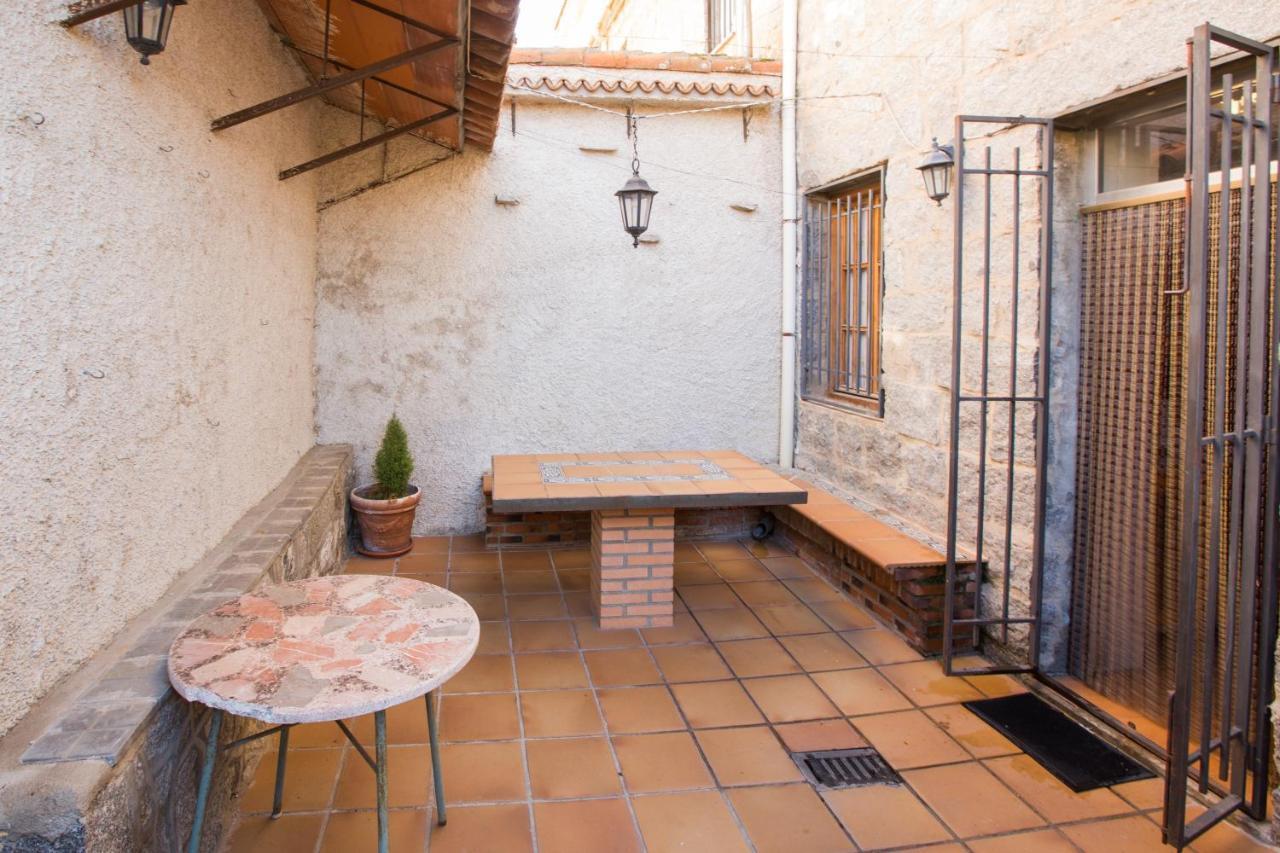 Apartamentos Turisticos Avila Villa Carmen I Bagian luar foto